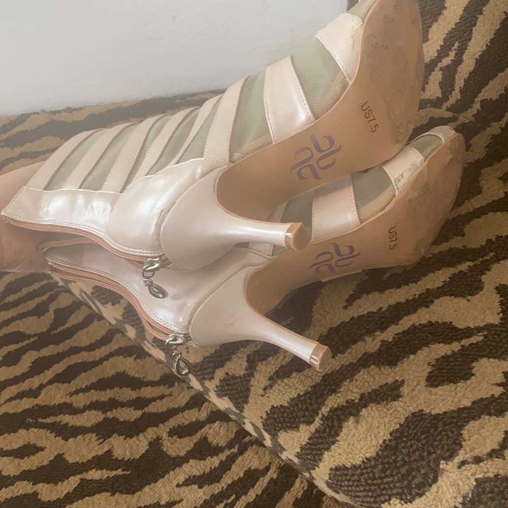 Heels dance shoes! burju! Love them! I only wear black heels now. - Picture 4 of 4
